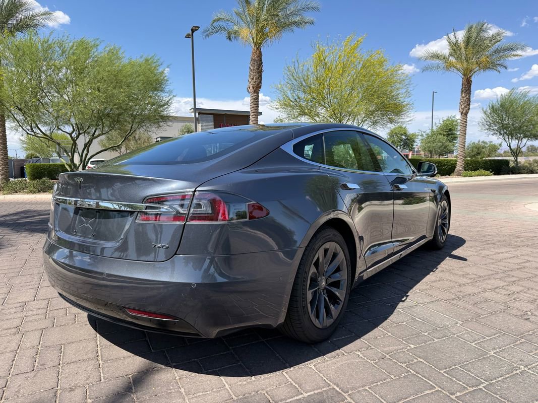 Used 2019 Tesla Model S 75D AWD/4WD image 5