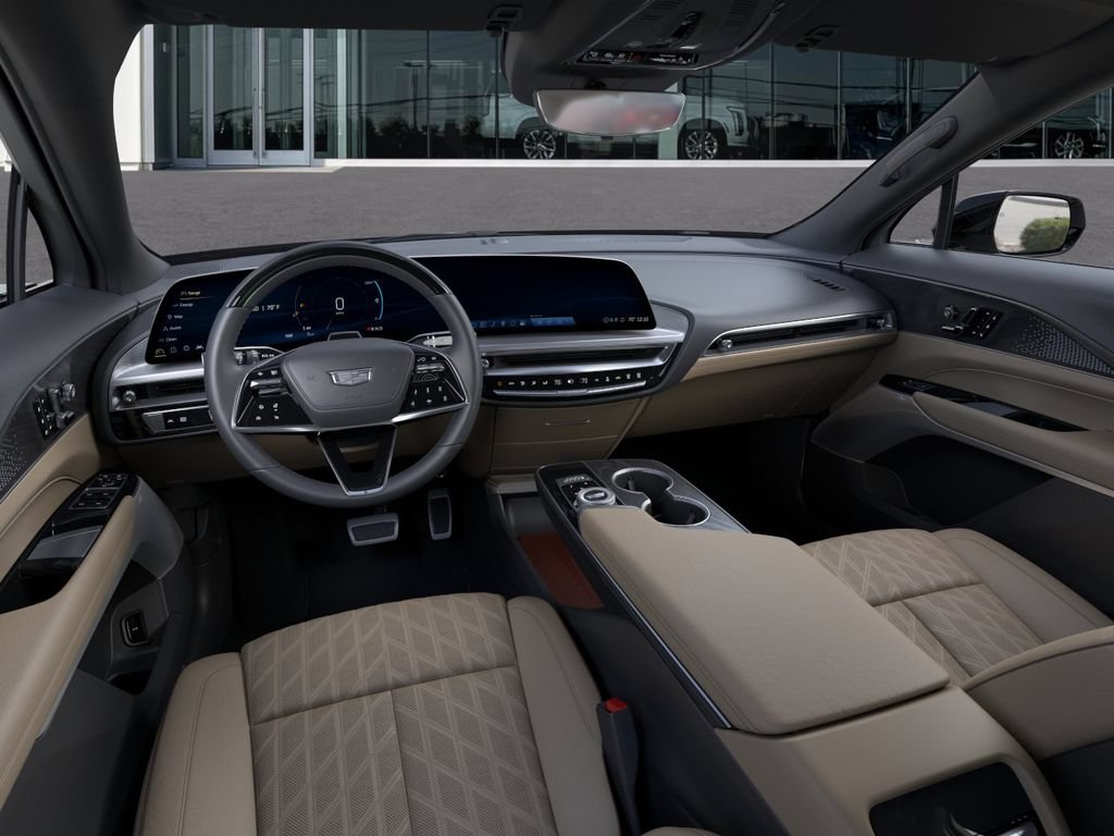 New 2026 Cadillac Lyriq Signature Sport w/ Nappa Leather Package AWD/4WD image 15