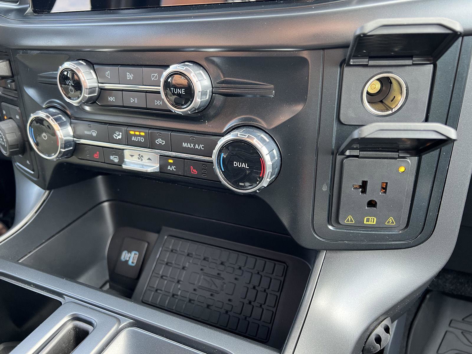 Used 2024 Ford F150 XLT w/ Equipment Group 302A MID image 38