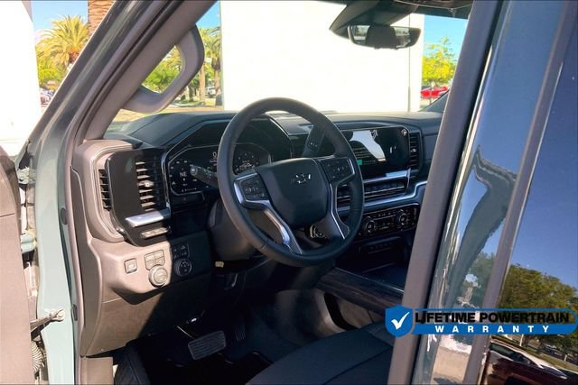 New 2026 Chevrolet Silverado 2500 LTZ w/ LTZ Plus Package AWD/4WD image 7