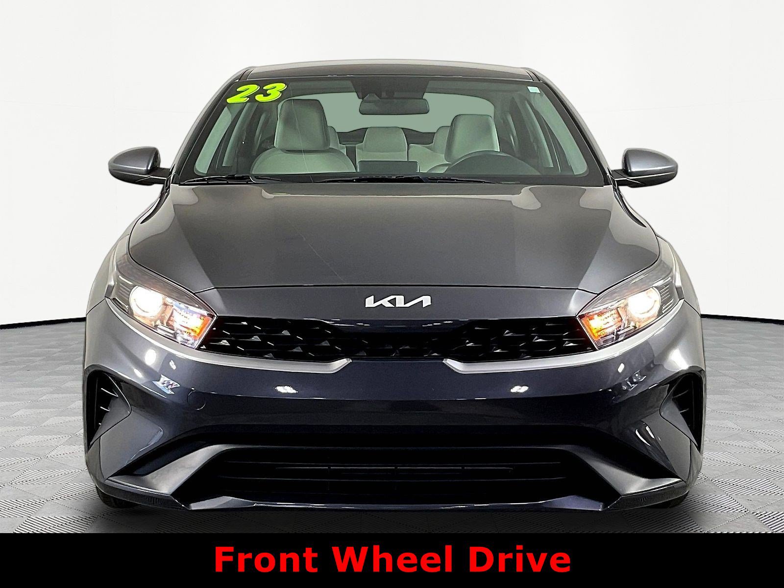 Used 2023 Kia Forte LXS FWD image 2