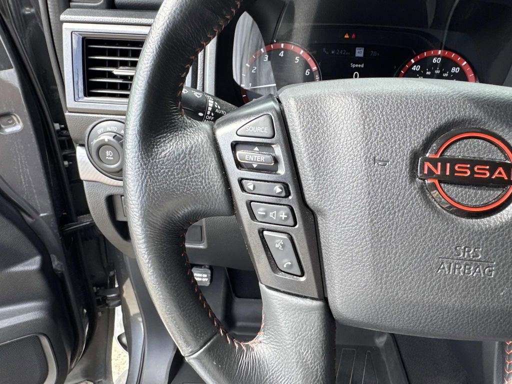 Used 2023 Nissan Titan PRO-4X image 40