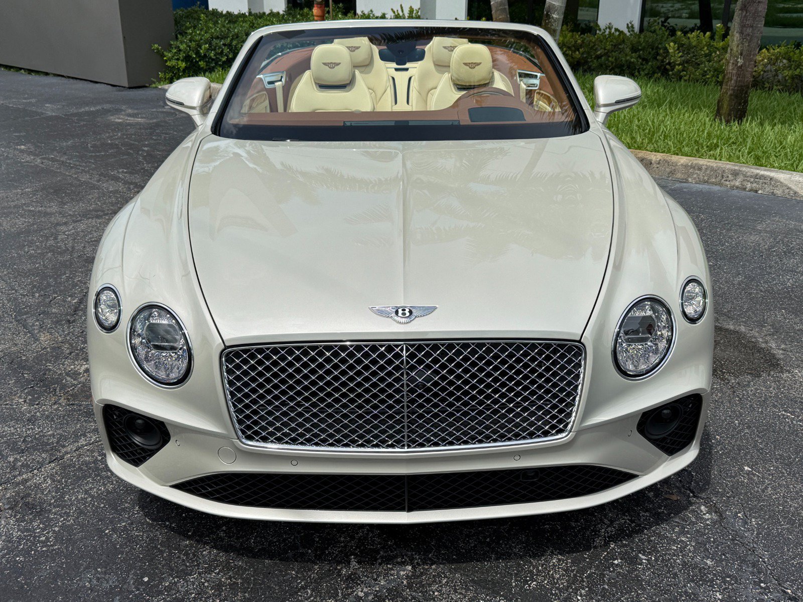 Used 2023 Bentley Continental GT Mulliner AWD/4WD image 12