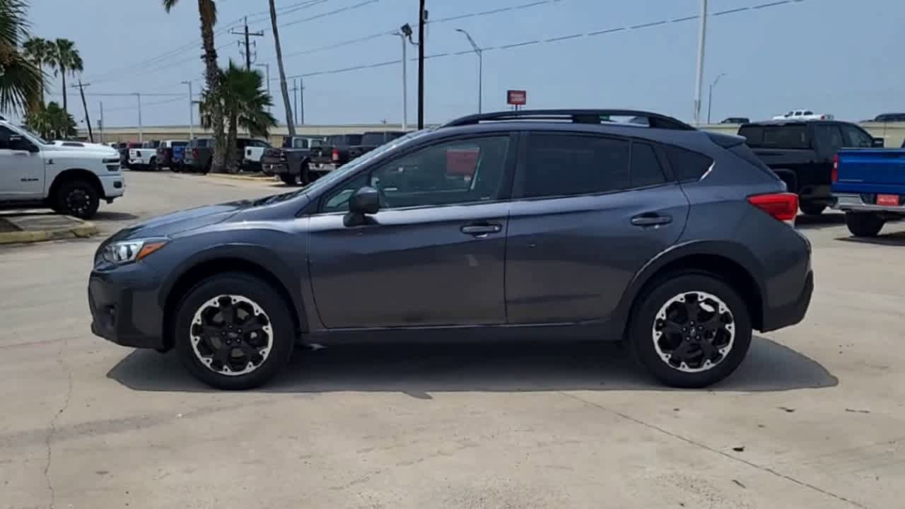 Used 2022 Subaru Crosstrek 2.0i Premium w/ Moonroof Package AWD/4WD image 5
