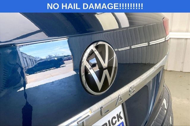 Used 2023 Volkswagen Atlas Cross Sport SEL Premium R-Line AWD/4WD image 32