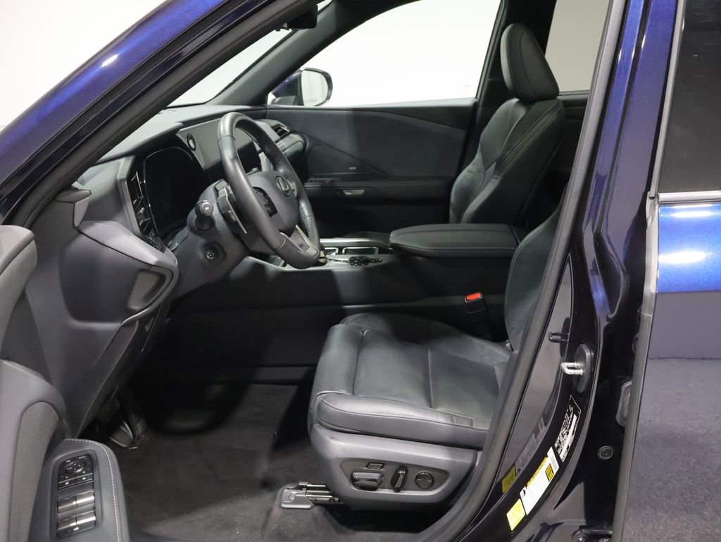 Used 2024 Lexus TX 350 AWD w/ Technology Package image 11