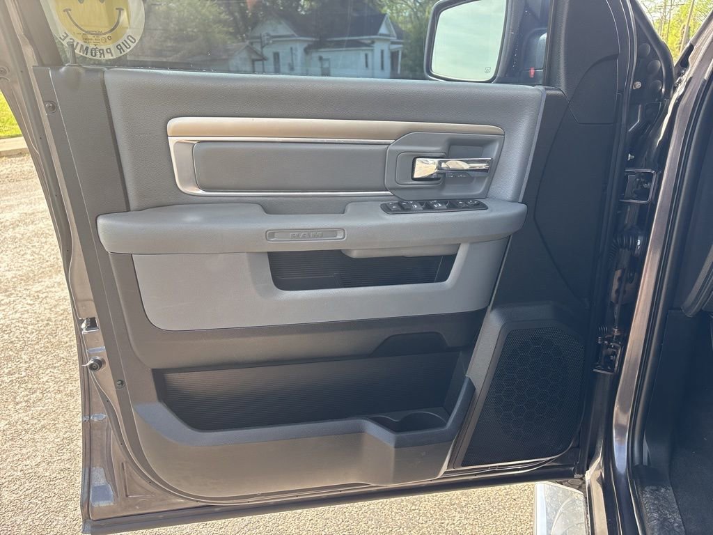 Used 2014 RAM 1500 Lone Star image 10