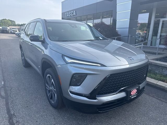 New 2025 Buick Enclave Sport Touring w/ LPO, Floor Liner Package