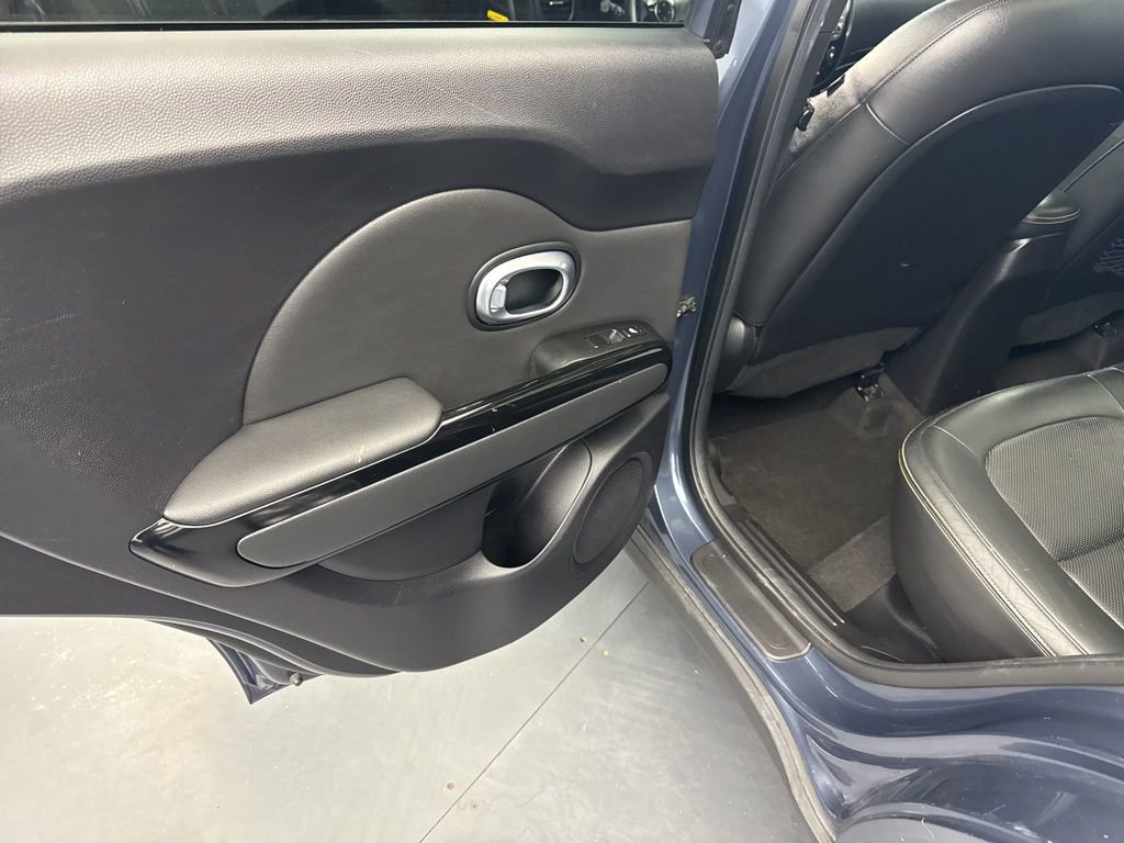 Used 2014 Kia Soul + w/ Primo Package image 34