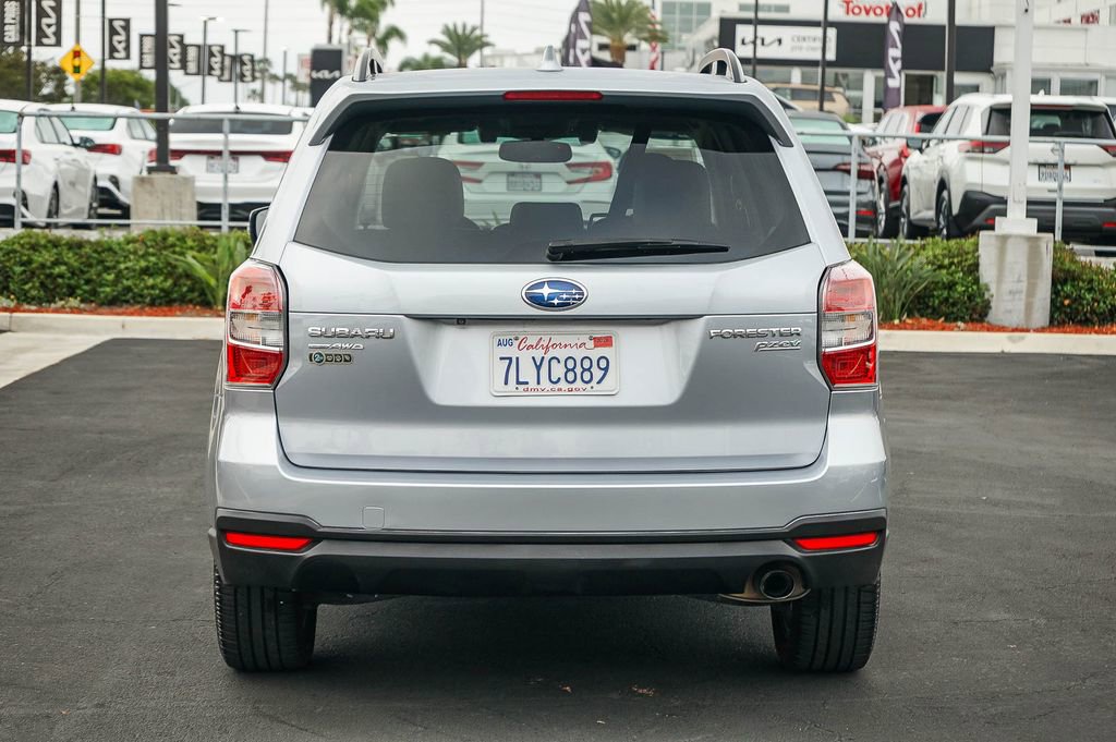 Used 2016 Subaru Forester 2.5i Touring w/ Eyesight & Navigation System image 6