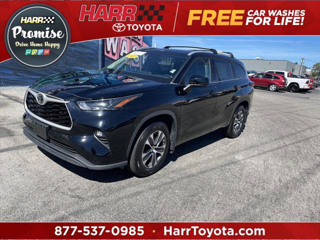 Certified 2022 Toyota Highlander XLE