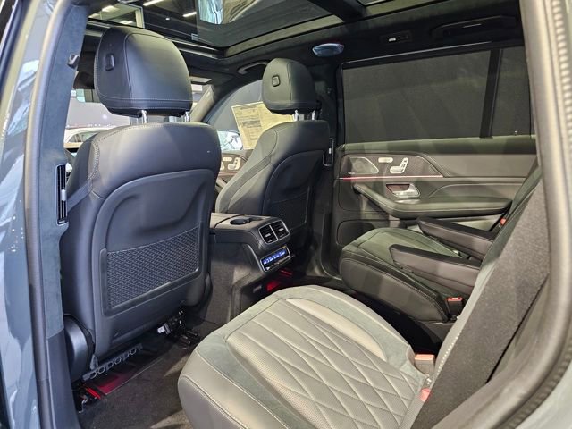 New 2025 Mercedes-Benz GLS 63 AMG 4MATIC image 22