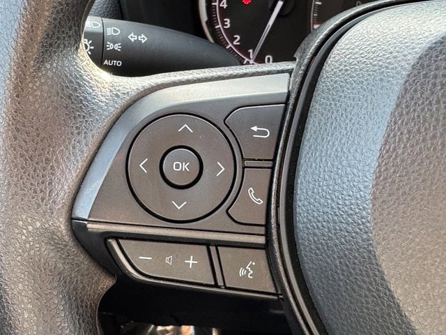 Used 2025 Toyota RAV4 XLE image 19