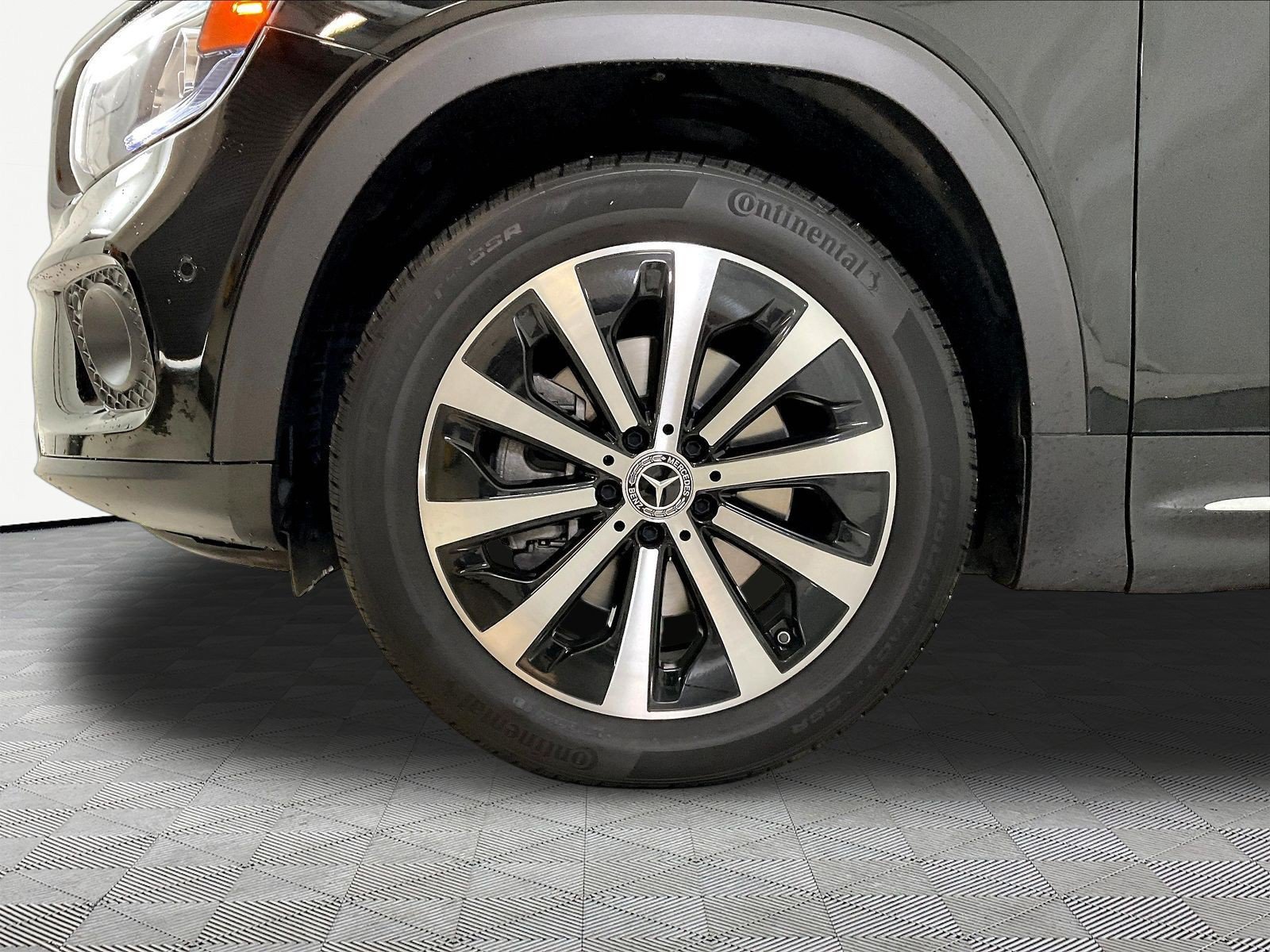Certified 2021 Mercedes-Benz GLB 250 image 34