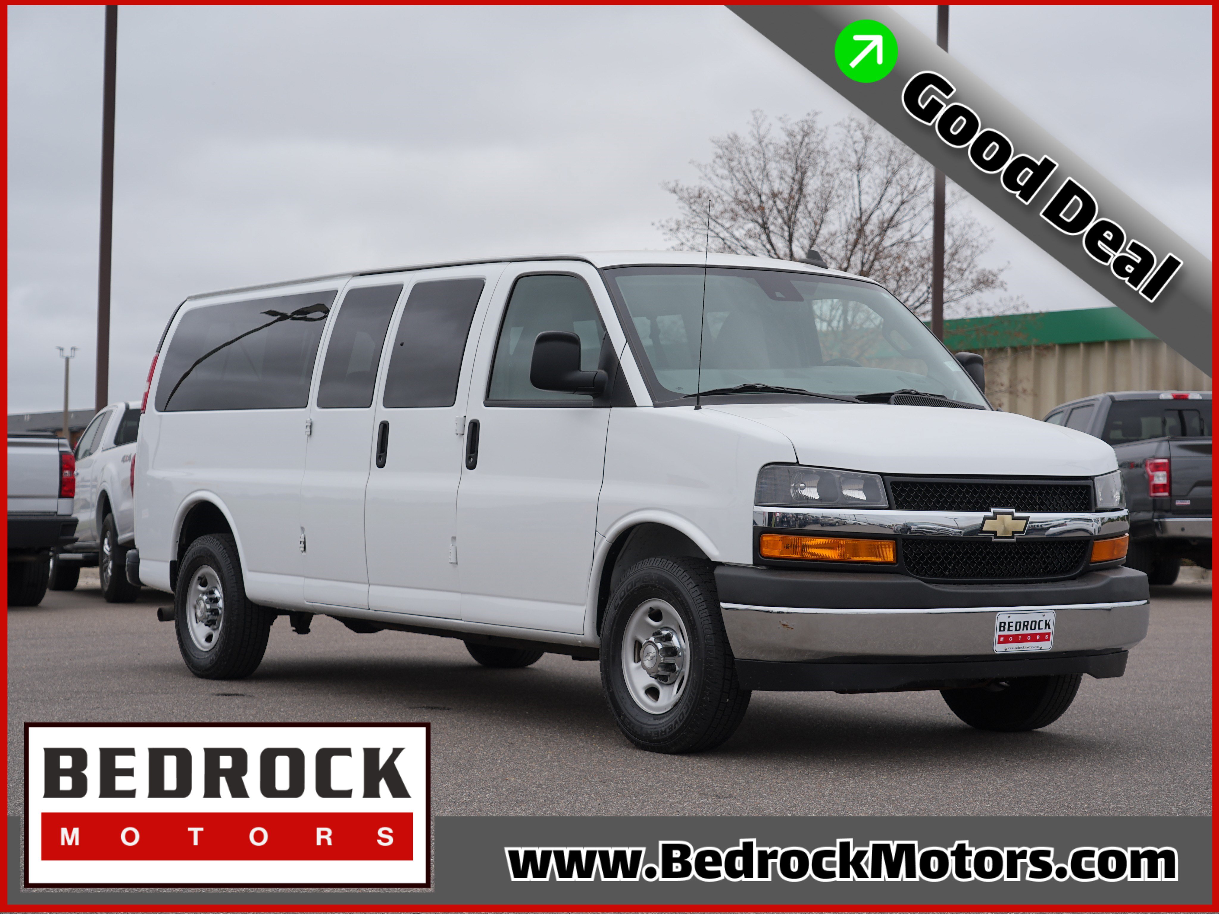 Used 2019 Chevrolet Express 3500 LT w/ LT Preferred Equipment Group RWD image 1