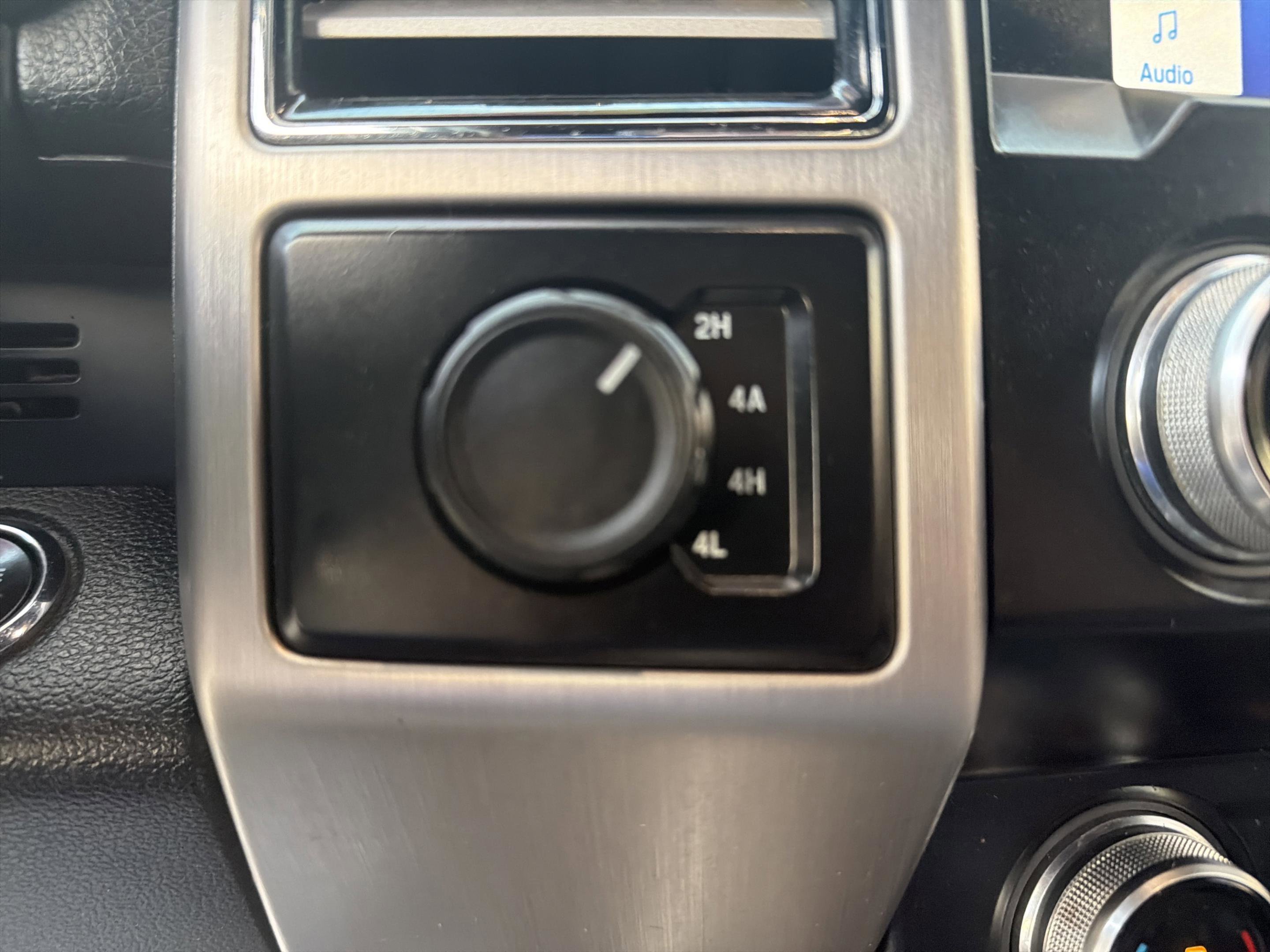 Used 2019 Ford F150 Platinum AWD/4WD image 30