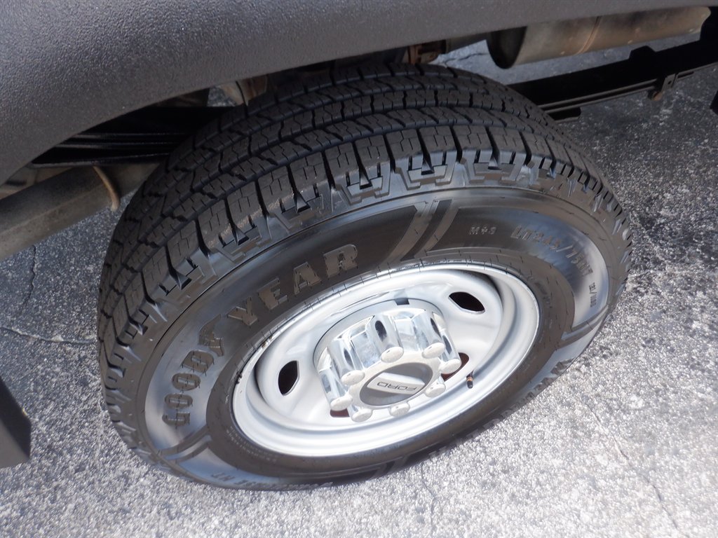Used 2018 Ford F250 XL w/ XL Value Package AWD/4WD image 8