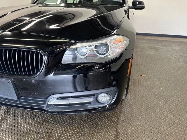 Used 2016 BMW 528i Sedan image 4