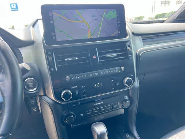 Used 2022 Lexus GX 460 Luxury w/ Off Road Package AWD/4WD image 18