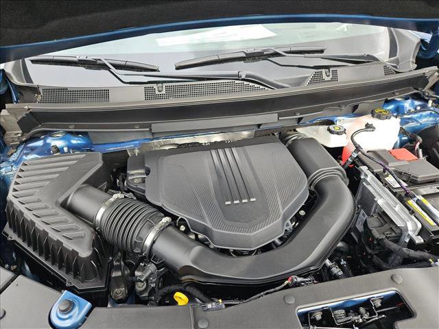 New 2026 Chevrolet Traverse RS w/ LPO, Floor Liner Package image 17