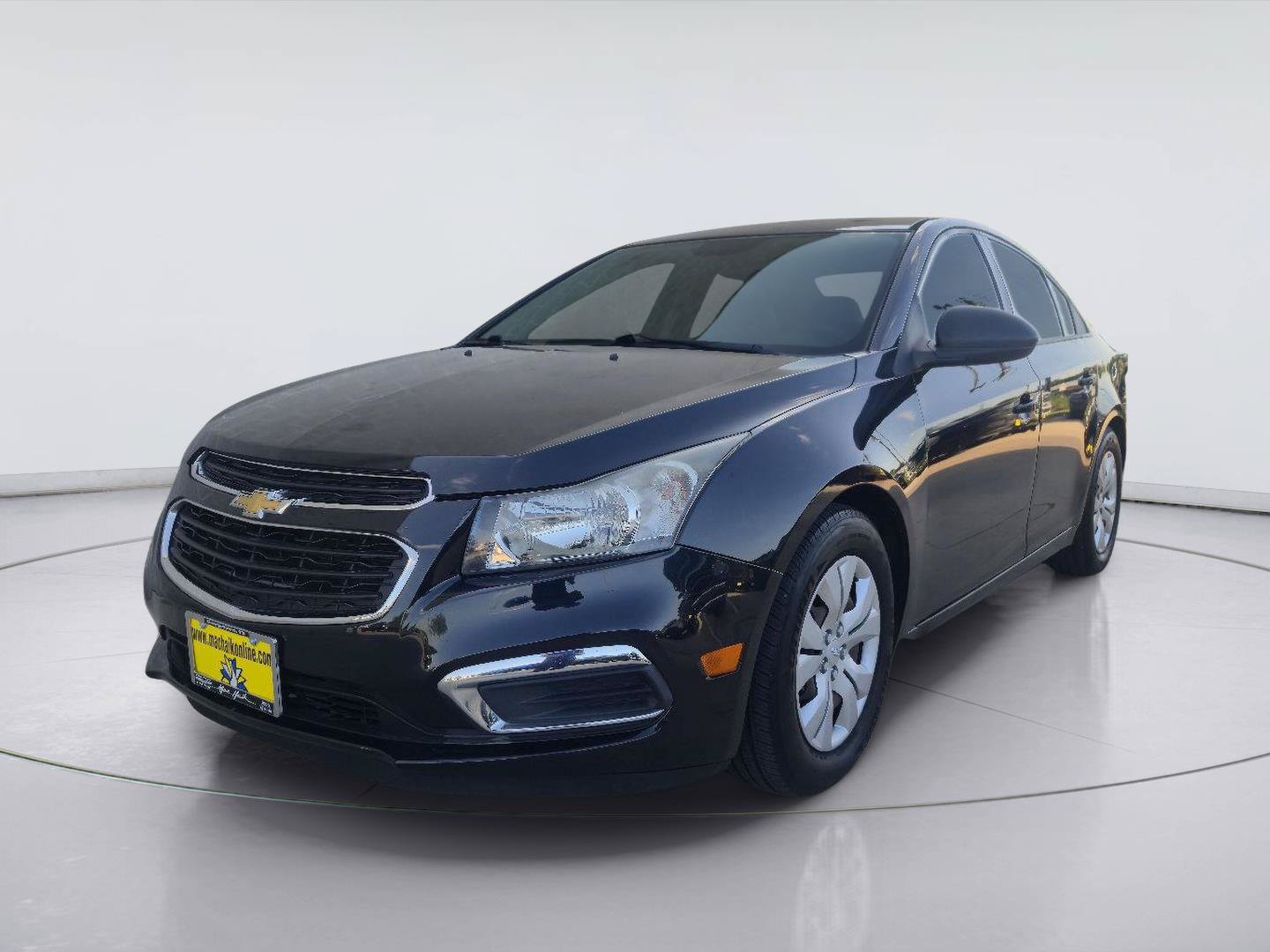 Used 2016 Chevrolet Cruze LS FWD image 1