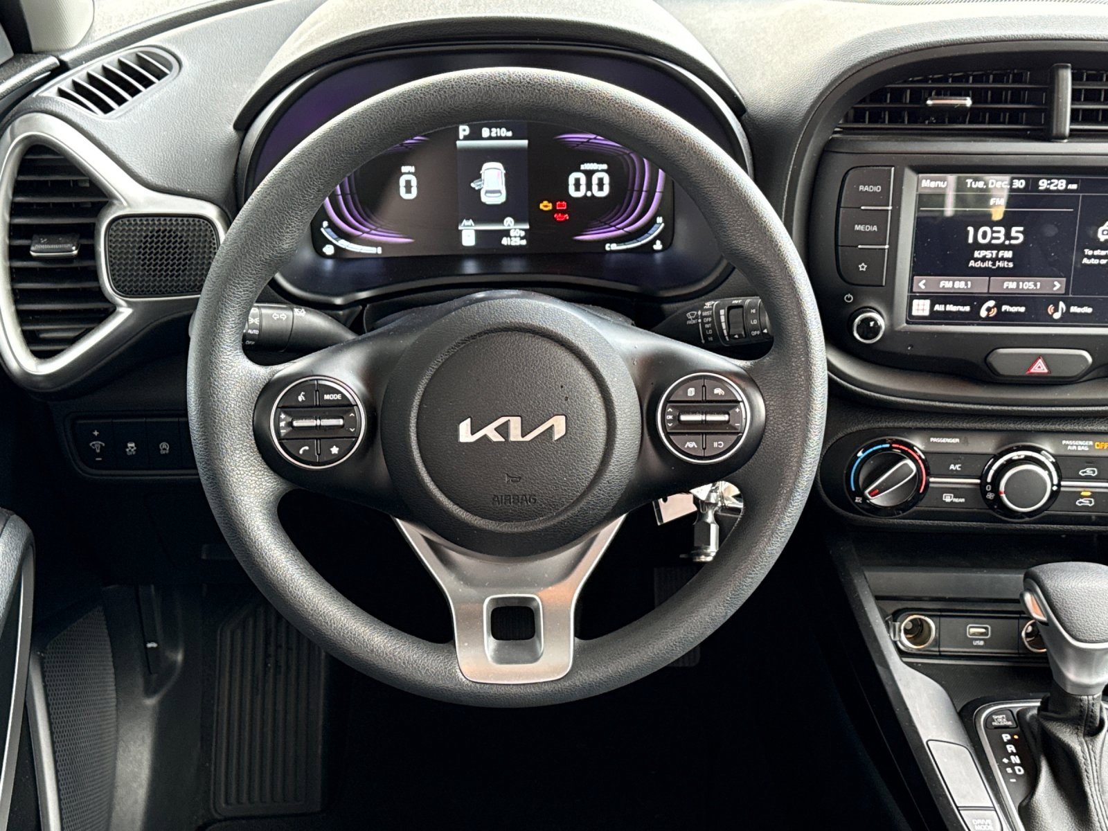 Certified 2025 Kia Soul LX image 13