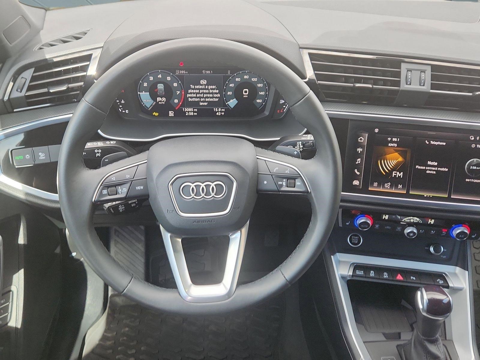 Certified 2025 Audi Q3 2.0T Premium w/ Convenience Package image 14