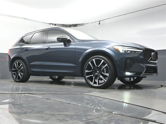 Certified 2023 Volvo XC60 B5 Ultimate FWD image 41
