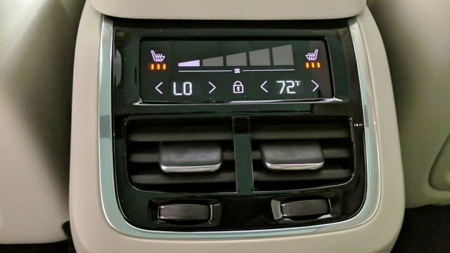 Used 2023 Volvo XC90 B5 Plus w/ Protection Package Premier AWD/4WD image 37