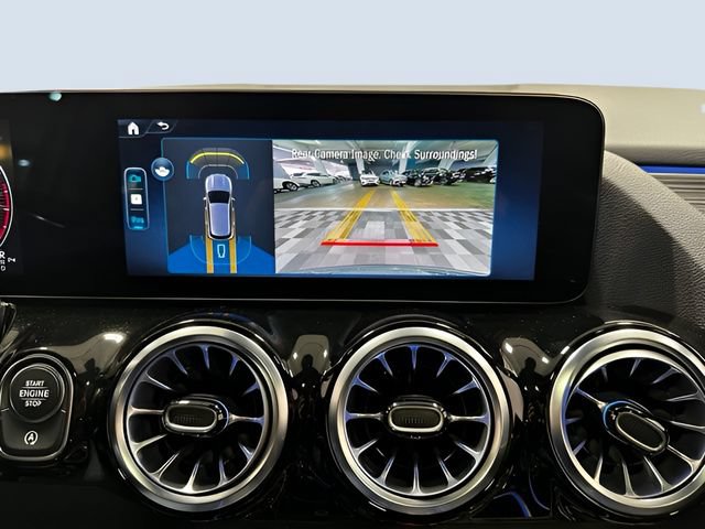 Used 2026 Mercedes-Benz GLA 250 4MATIC image 24