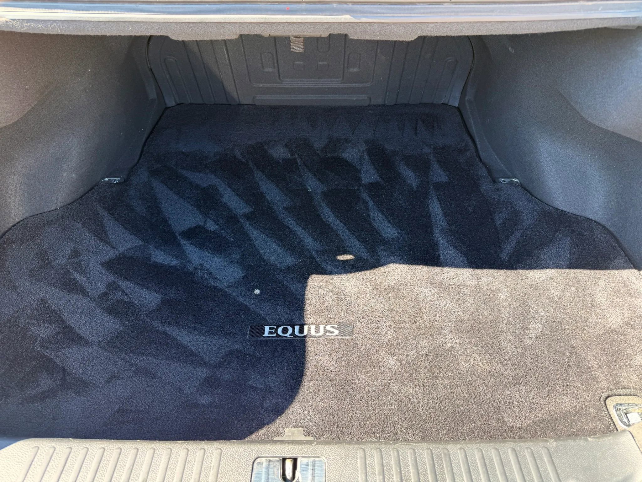 Used 2014 Hyundai Equus Signature image 40