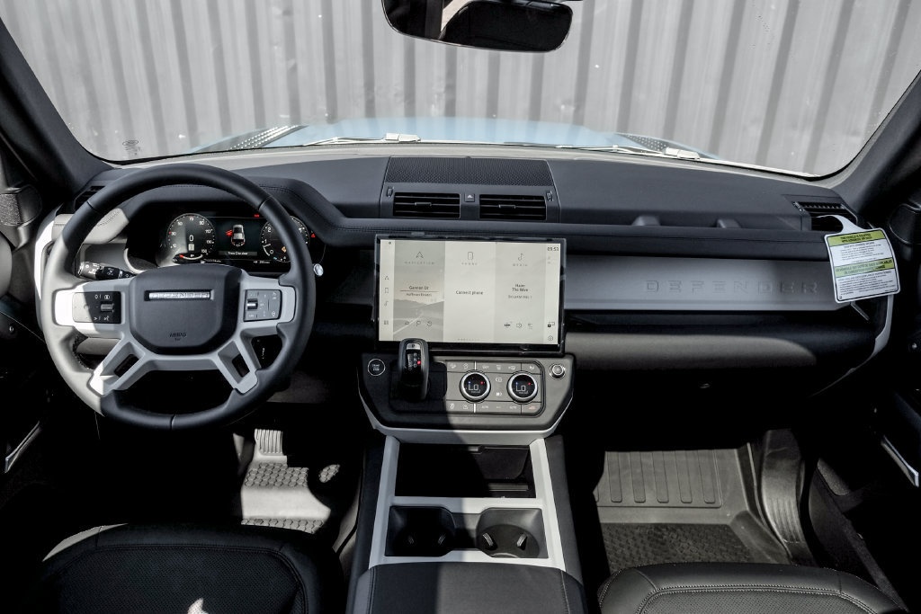 New 2026 Land Rover Defender 110 S AWD/4WD image 19