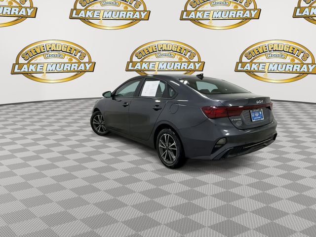 Used 2022 Kia Forte LXS FWD image 9