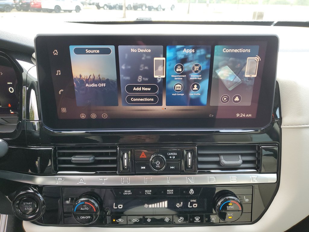New 2026 Nissan Pathfinder SL FWD image 29