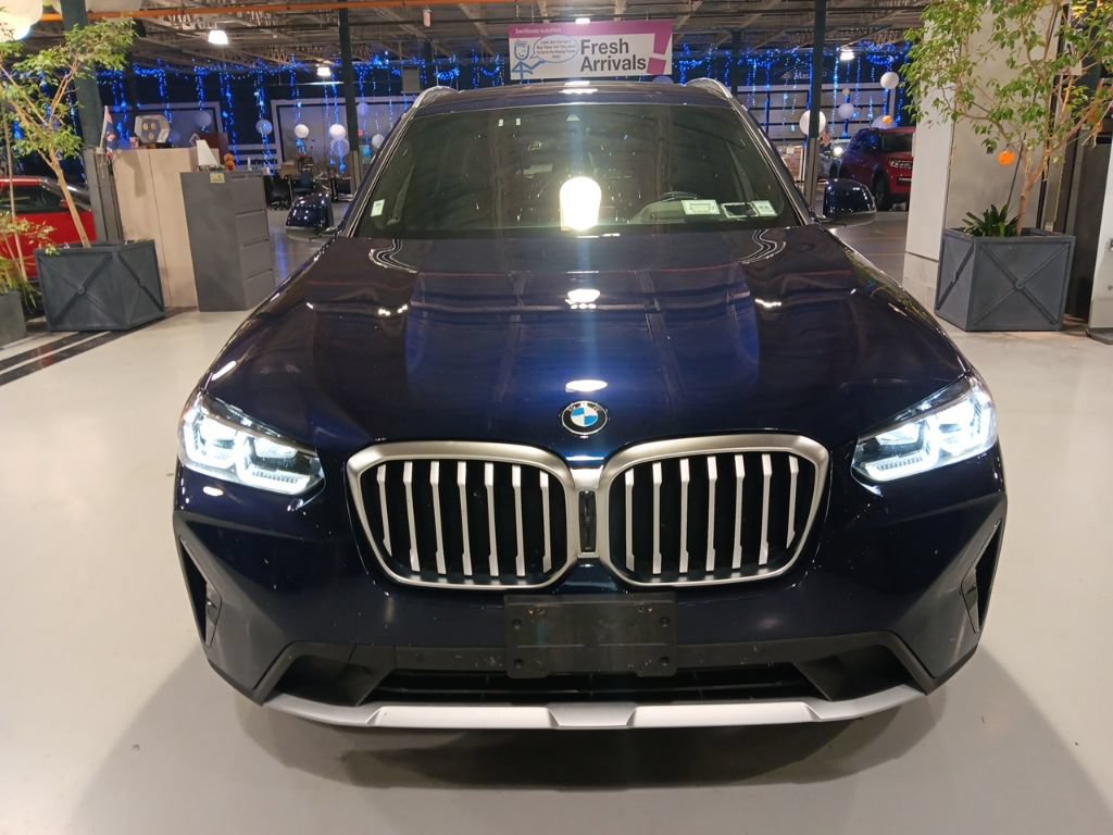 Used 2023 BMW X3 xDrive30i w/ Premium Package AWD/4WD image 8