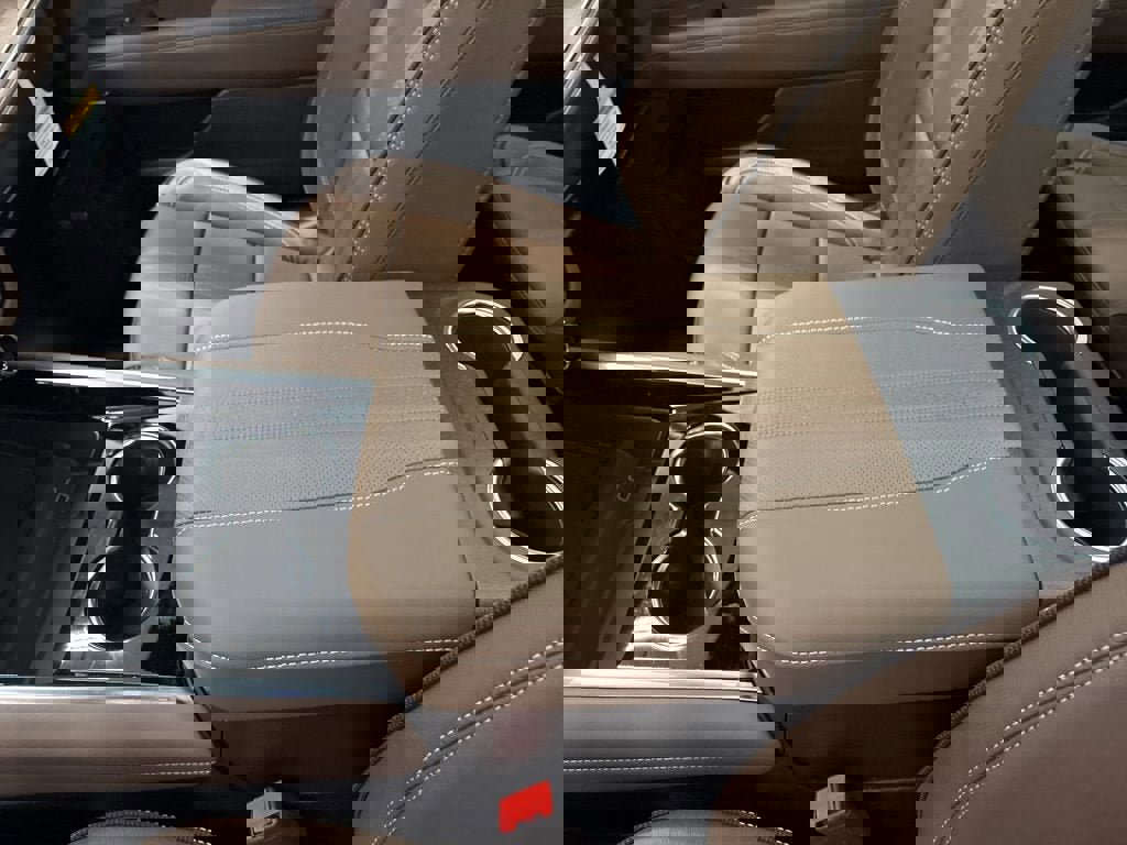 New 2026 Chevrolet Suburban High Country image 12