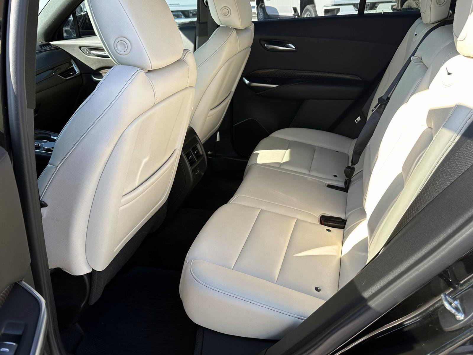 Used 2019 Cadillac XT4 Sport w/ Cold Weather Package image 11