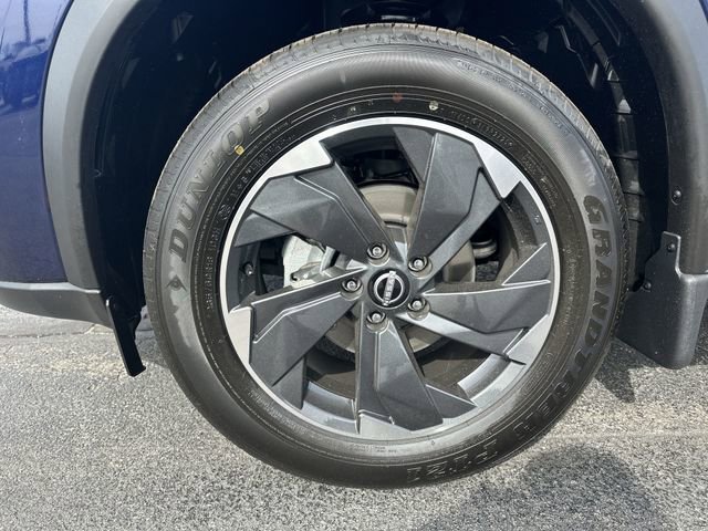 New 2026 Nissan Rogue SV w/ SV Premium Package image 9