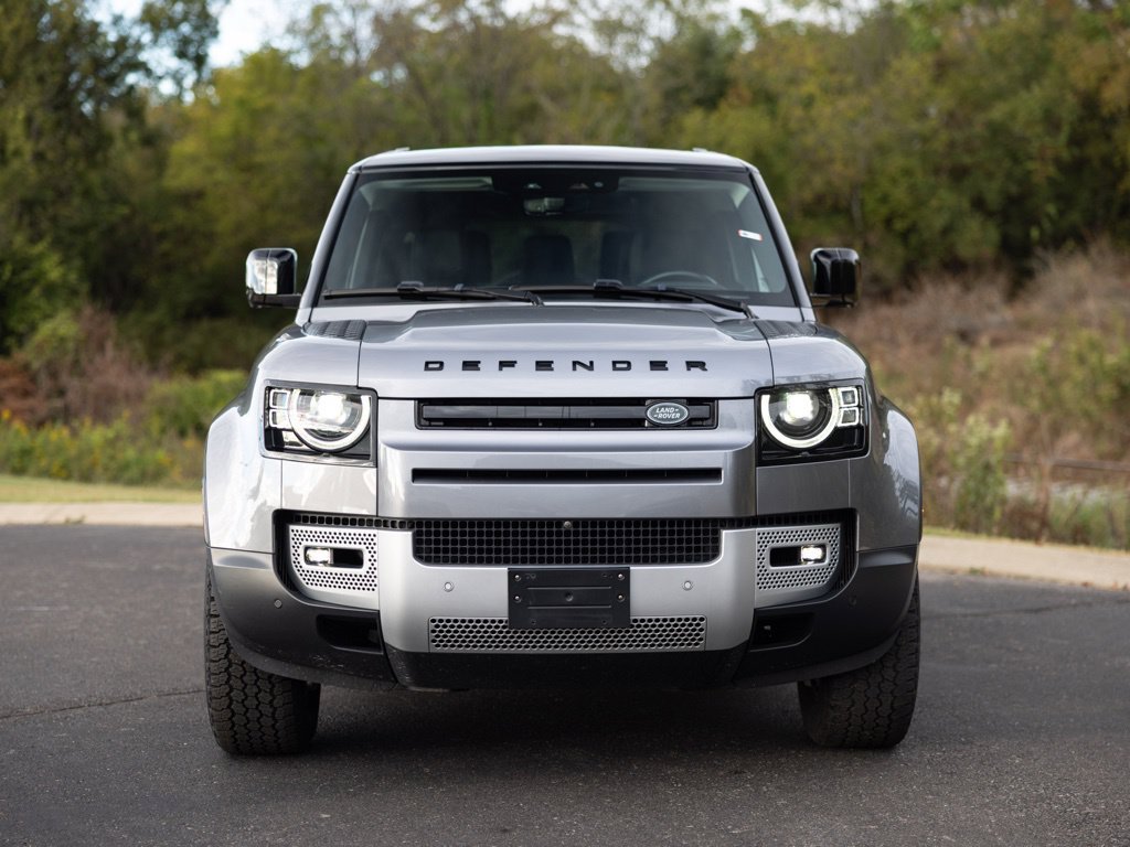Used 2024 Land Rover Defender 130 S AWD/4WD image 10
