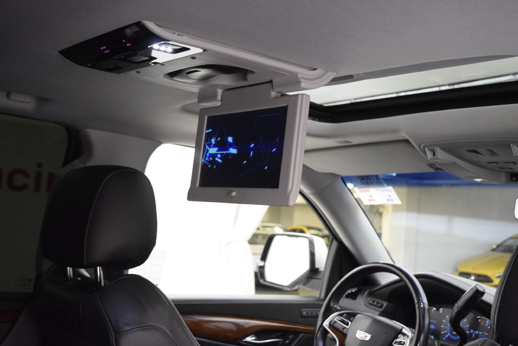Used 2018 Cadillac Escalade ESV Luxury RWD image 19
