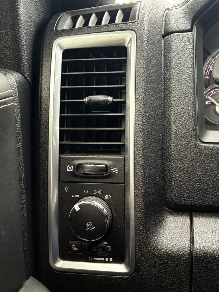 Used 2018 RAM 1500 Limited image 20