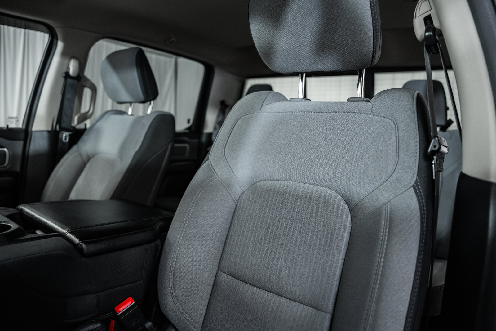 Used 2020 RAM 1500 Big Horn AWD/4WD image 36