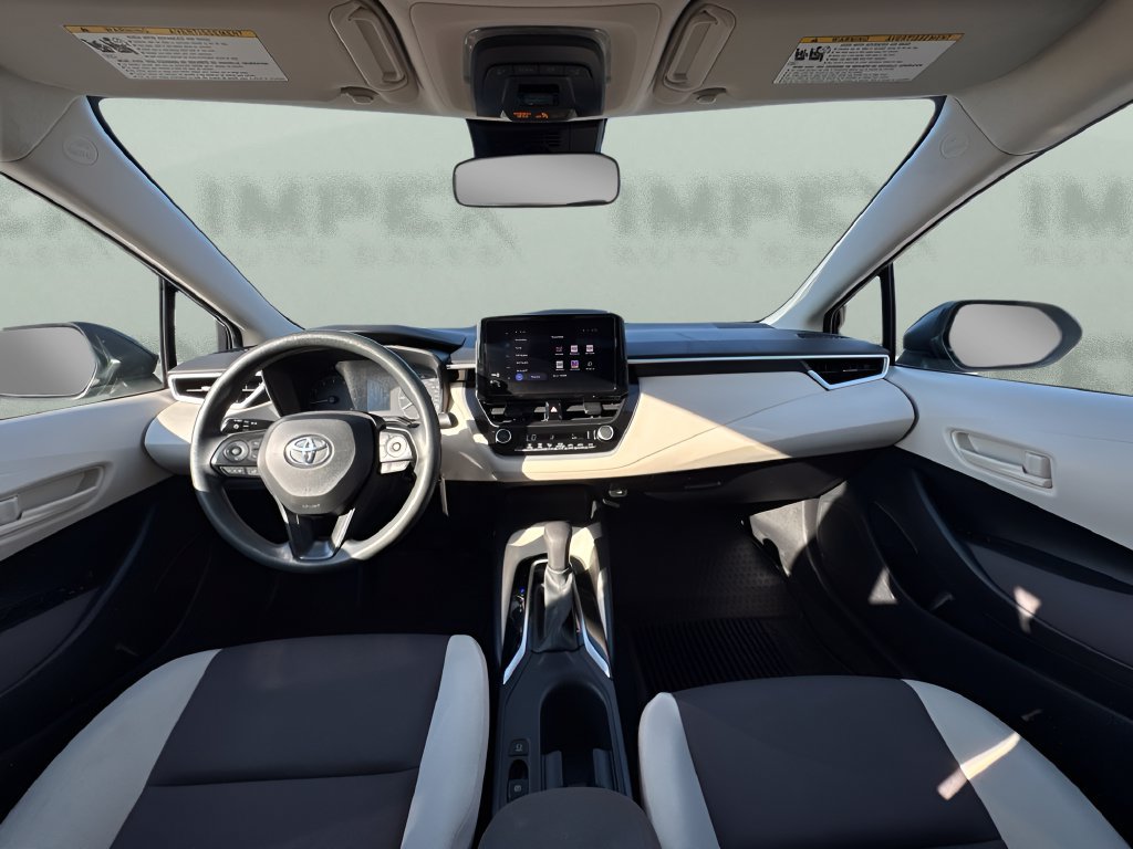 Used 2023 Toyota Corolla LE FWD image 11