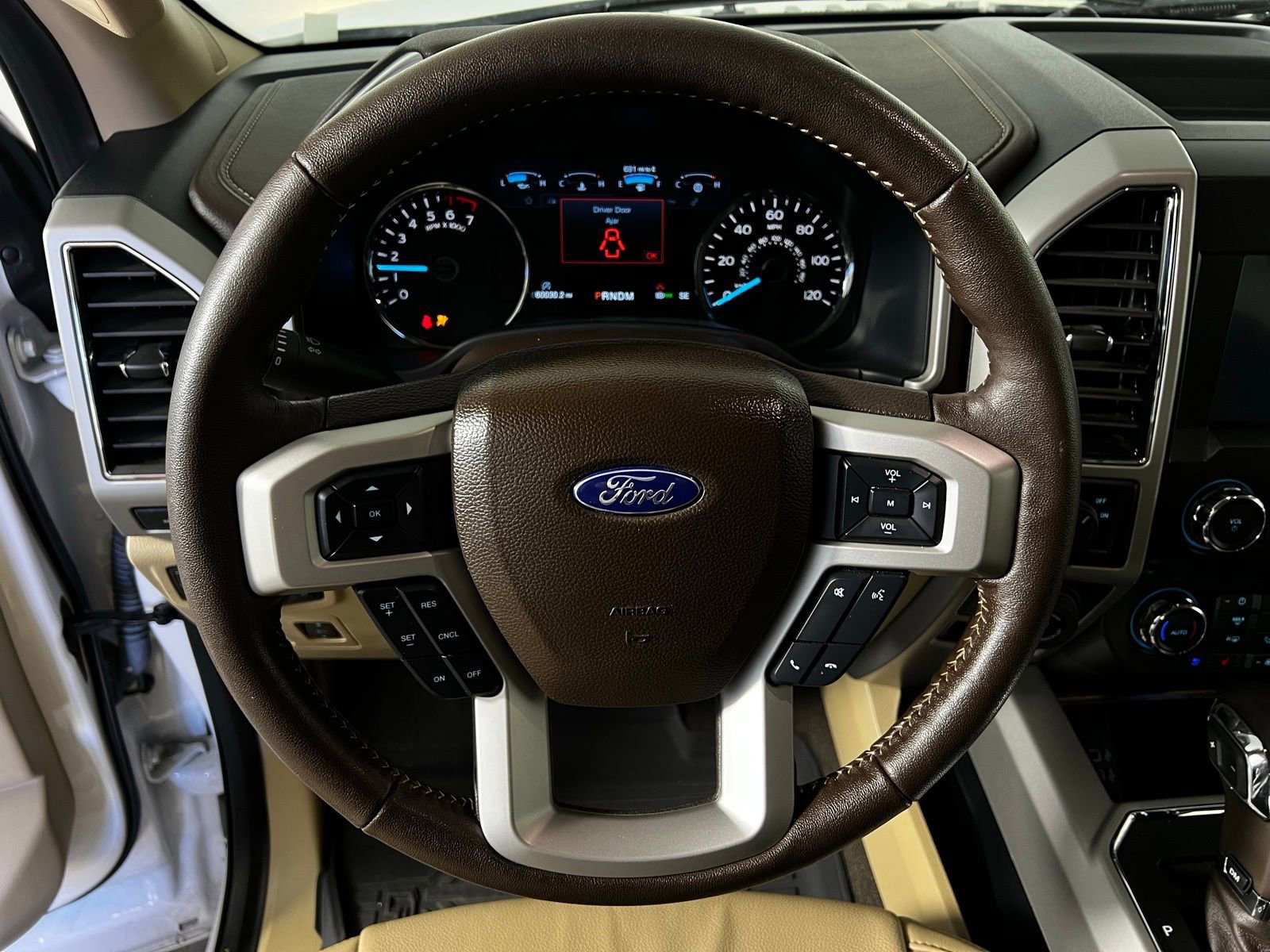 Used 2019 Ford F150 Lariat image 9