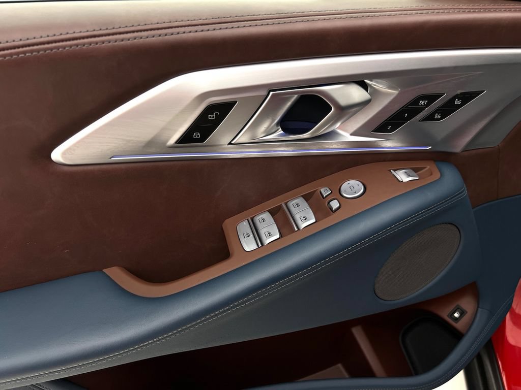 Certified 2023 BMW XM AWD/4WD image 23