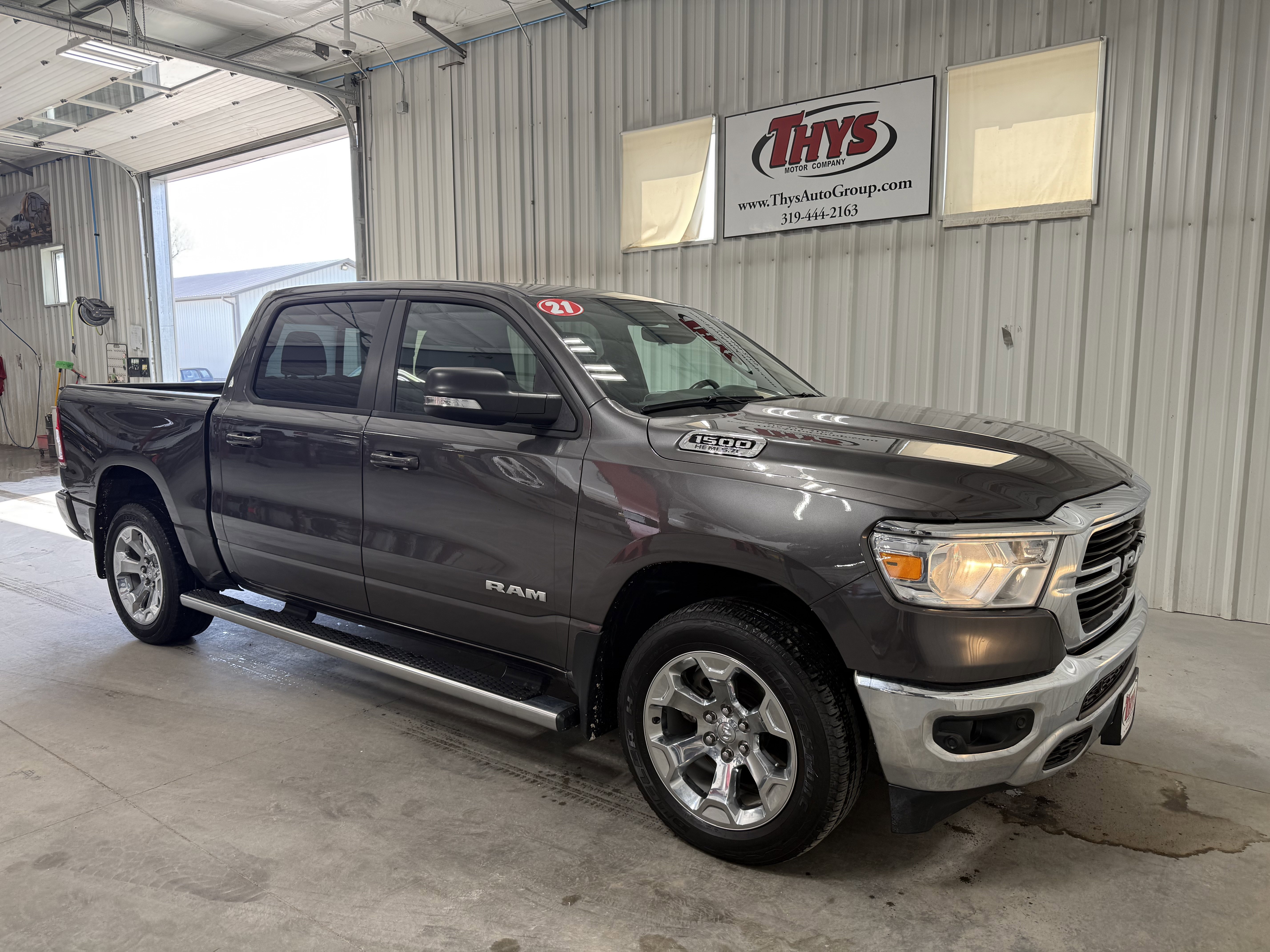 Used 2021 RAM 1500 Big Horn AWD/4WD image 1
