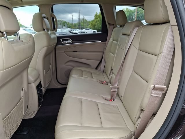 Used 2017 Jeep Grand Cherokee Limited AWD/4WD image 10