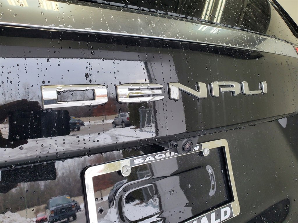 New 2026 GMC Yukon XL Denali w/ LPO, Floor Liner Package image 32