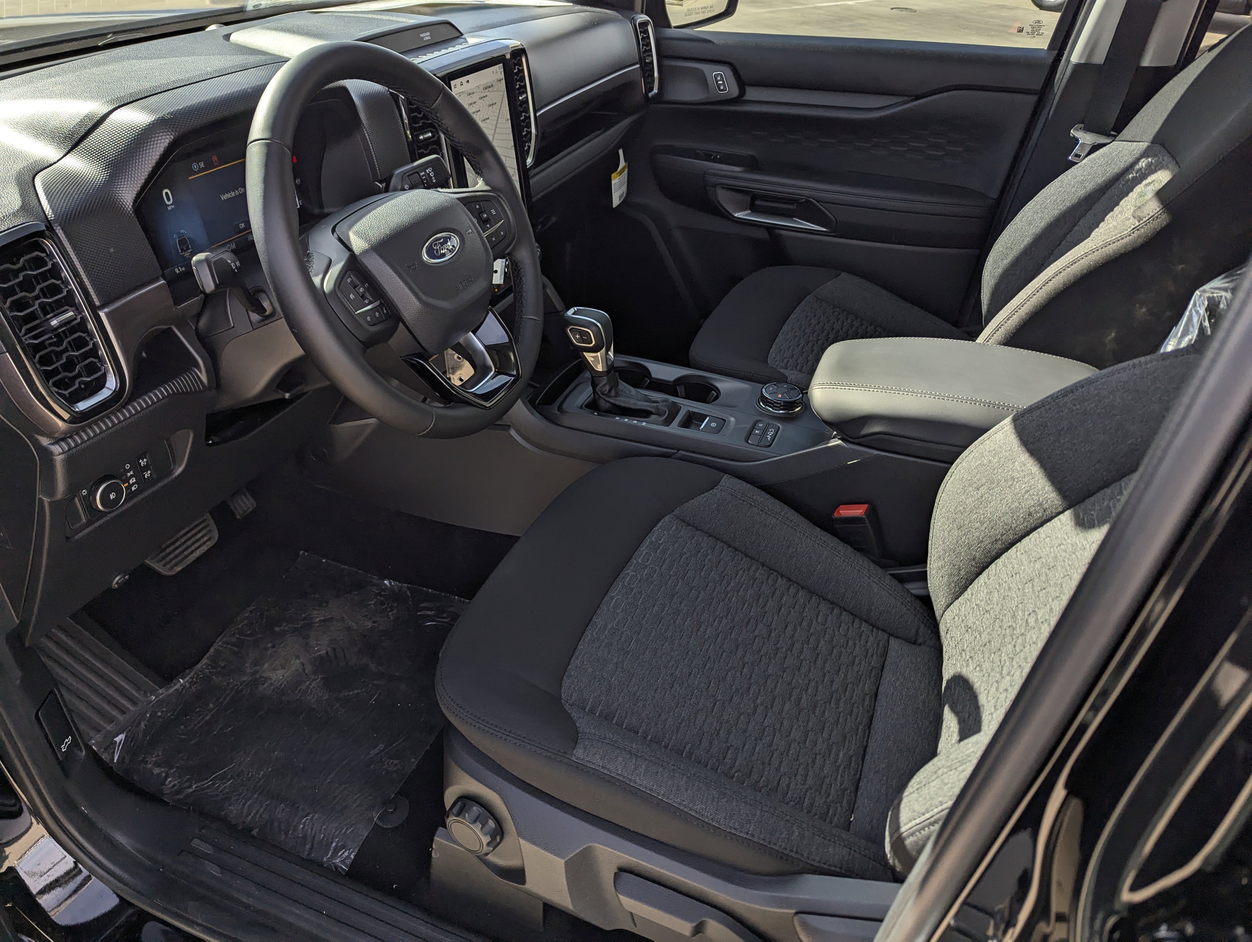 New 2025 Ford Ranger XLT w/ FX4 Off-Road Package image 10