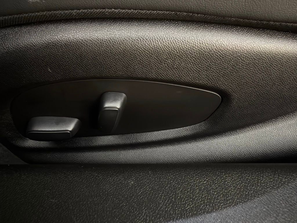 Used 2019 Chevrolet Camaro SS image 20